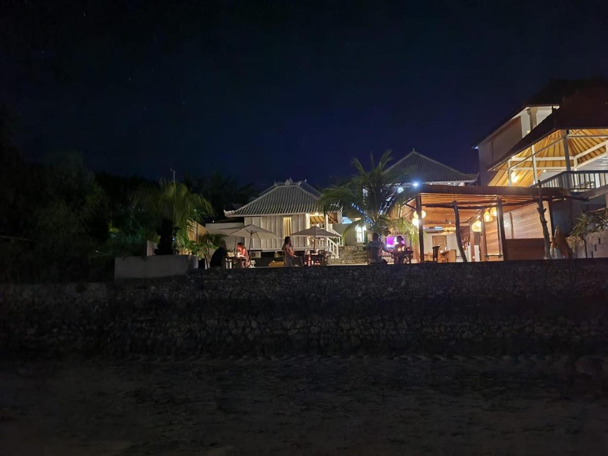 Mista Ceningan'S Beach Bungalows Previously The Kubu 221 Lembongan Exterior foto